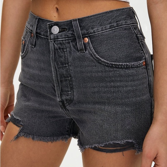 LEVIS PREMIUM 501 Short - Grey 29W - Picture 2 of 7